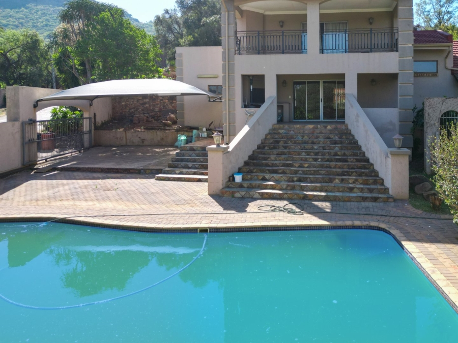 4 Bedroom Property for Sale in Schoemansville North West